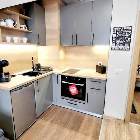 Apartment Arboro Gardens E68 *