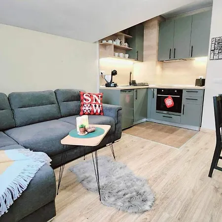 Arboro Gardens E68 Apartment Borovets