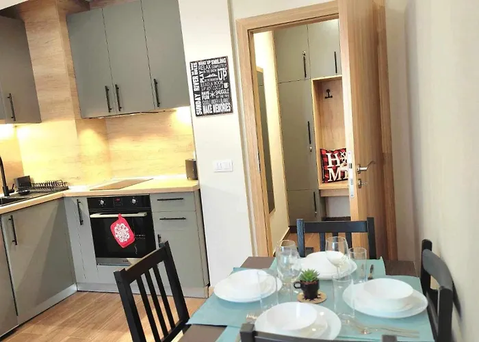 Apartament Arboro Gardens E68 *