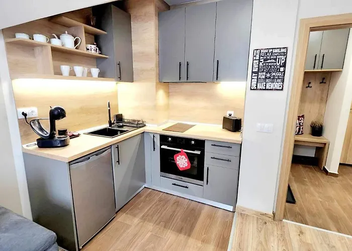 Apartament Arboro Gardens E68 *